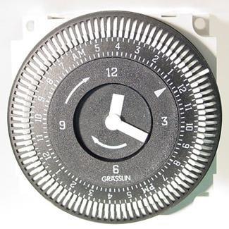 Time Clock 110V 15 Amp 60 Hz 24 Hour 5 Lug With Bypass On Face