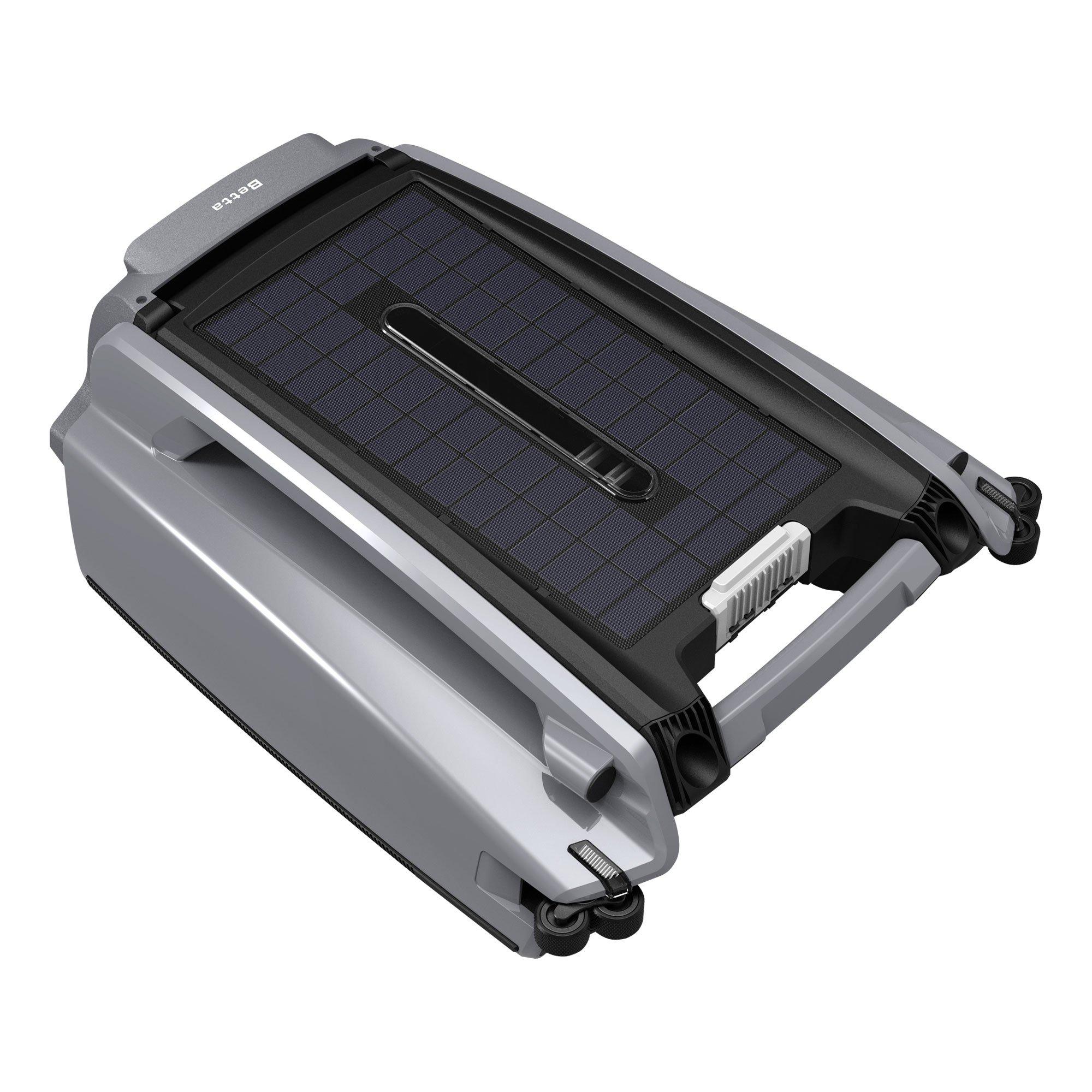 Betta SE Plus Solar Powered Smart Robotic Pool Skimmer 2-Year Warranty