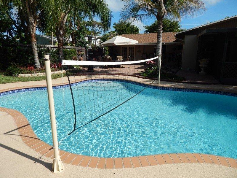 Купить Плавательный бассейн Saftron 16 ft. Volleyball Net (pa/vbn/16) в