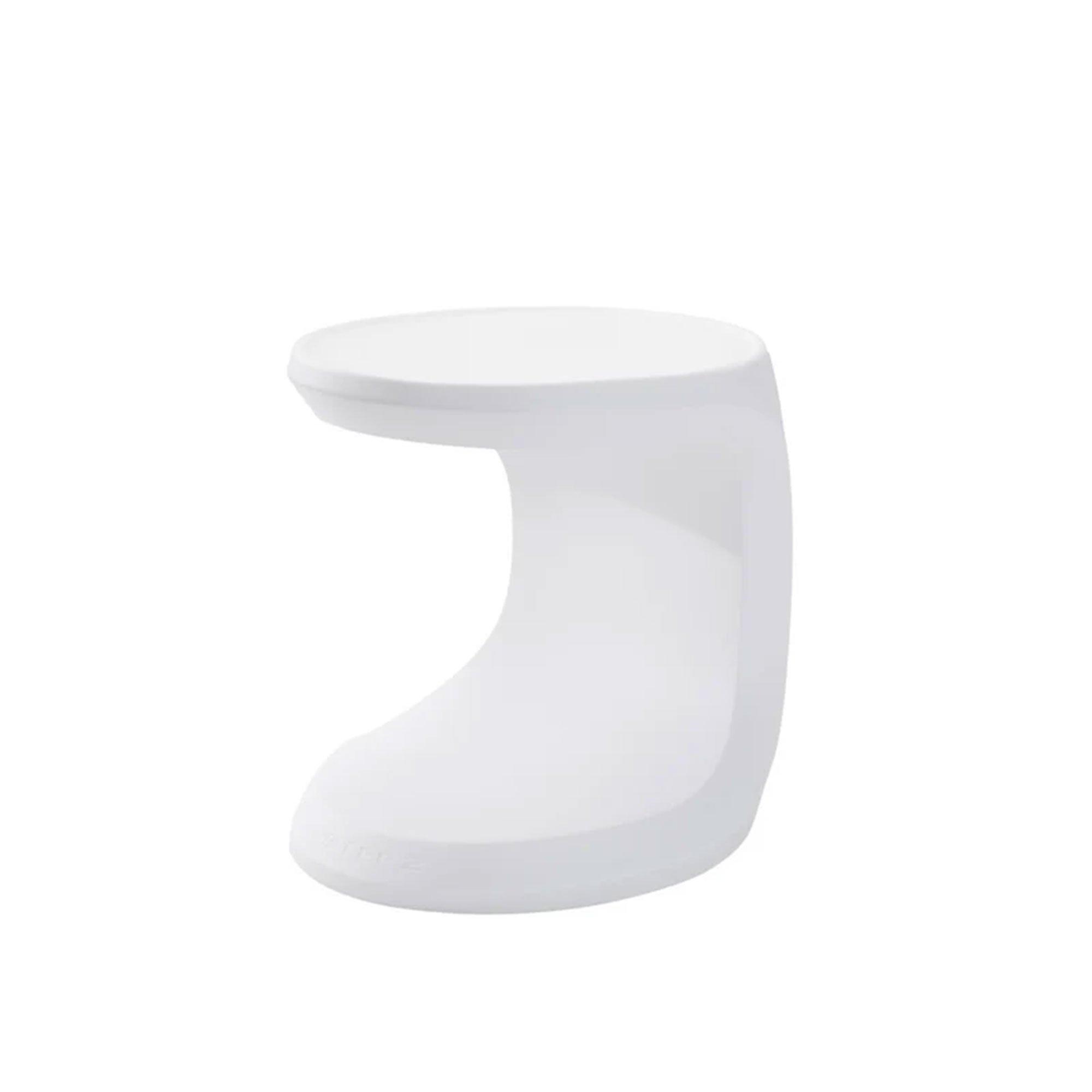 Step2  Mondello In-Pool SIde Table