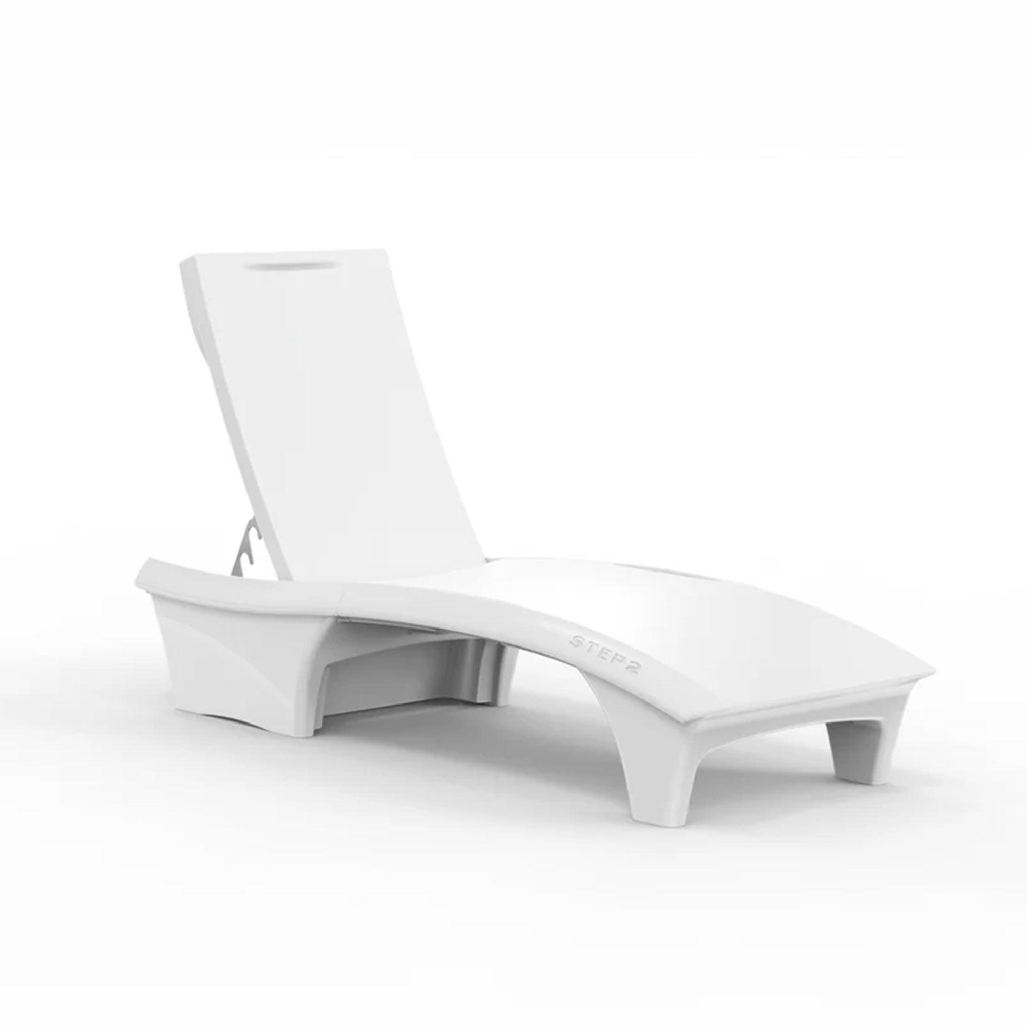 Step2  Vero Adjustable Pool Lounger