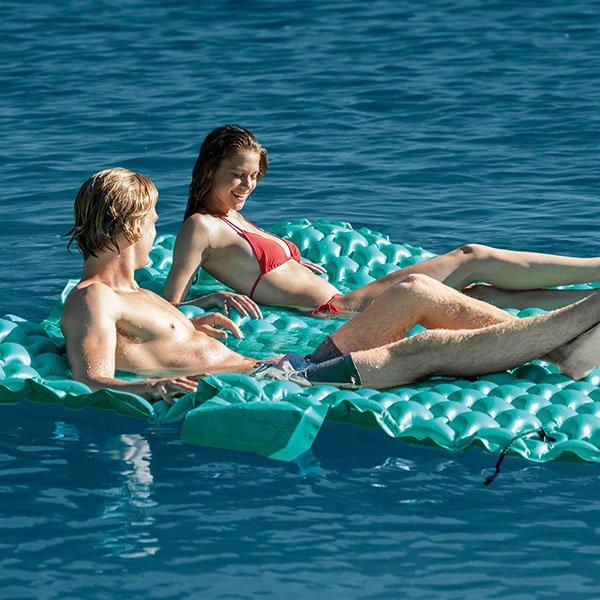 Intex  Giant Floating Mat