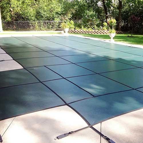 Leslie's  Pro SunBlocker Mesh 16 x 32 Rectangle Safety Cover Green