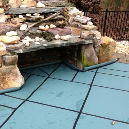 Leslie's  Pro Supreme Solid 20 x 40 Rectangle with 4 x 8 Center End Step Safety Cover with Kleen Screen Drain Green