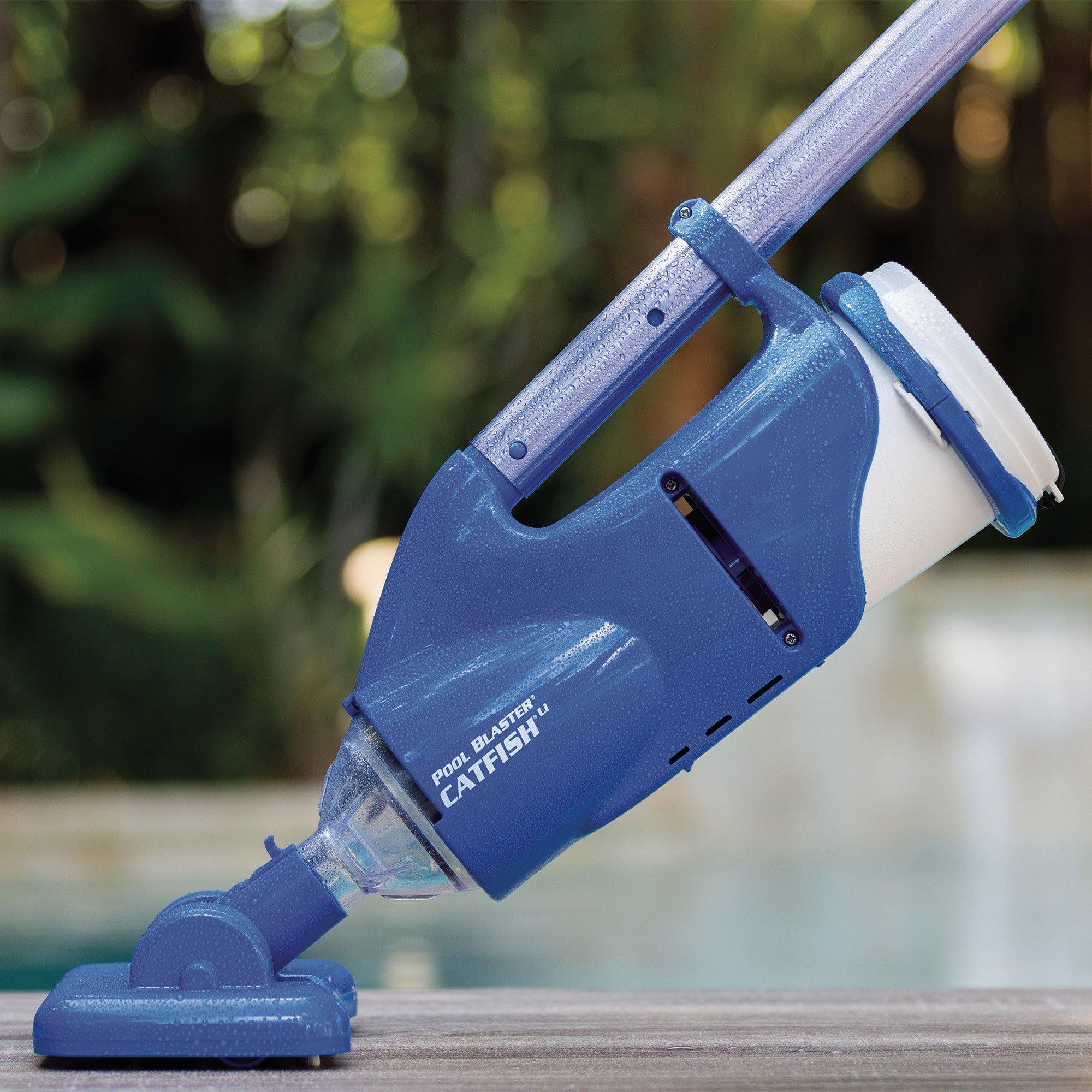 Water Tech  Pool Blaster Catfish Li Cordless Vacuum for Spas and Pools