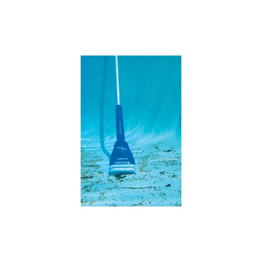 Water Tech  Pool Blaster Aqua Broom Ultra Battery Operated Pool Cleaner