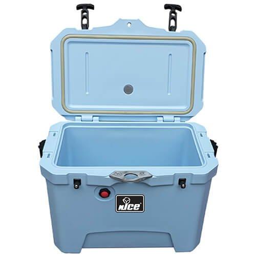 nICE  26 Quart Cooler