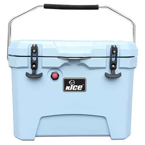 nICE  26 Quart Cooler