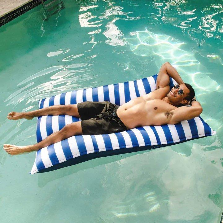 Big Joe  Lagoon Pool Lounger Americana Nautical Stripe