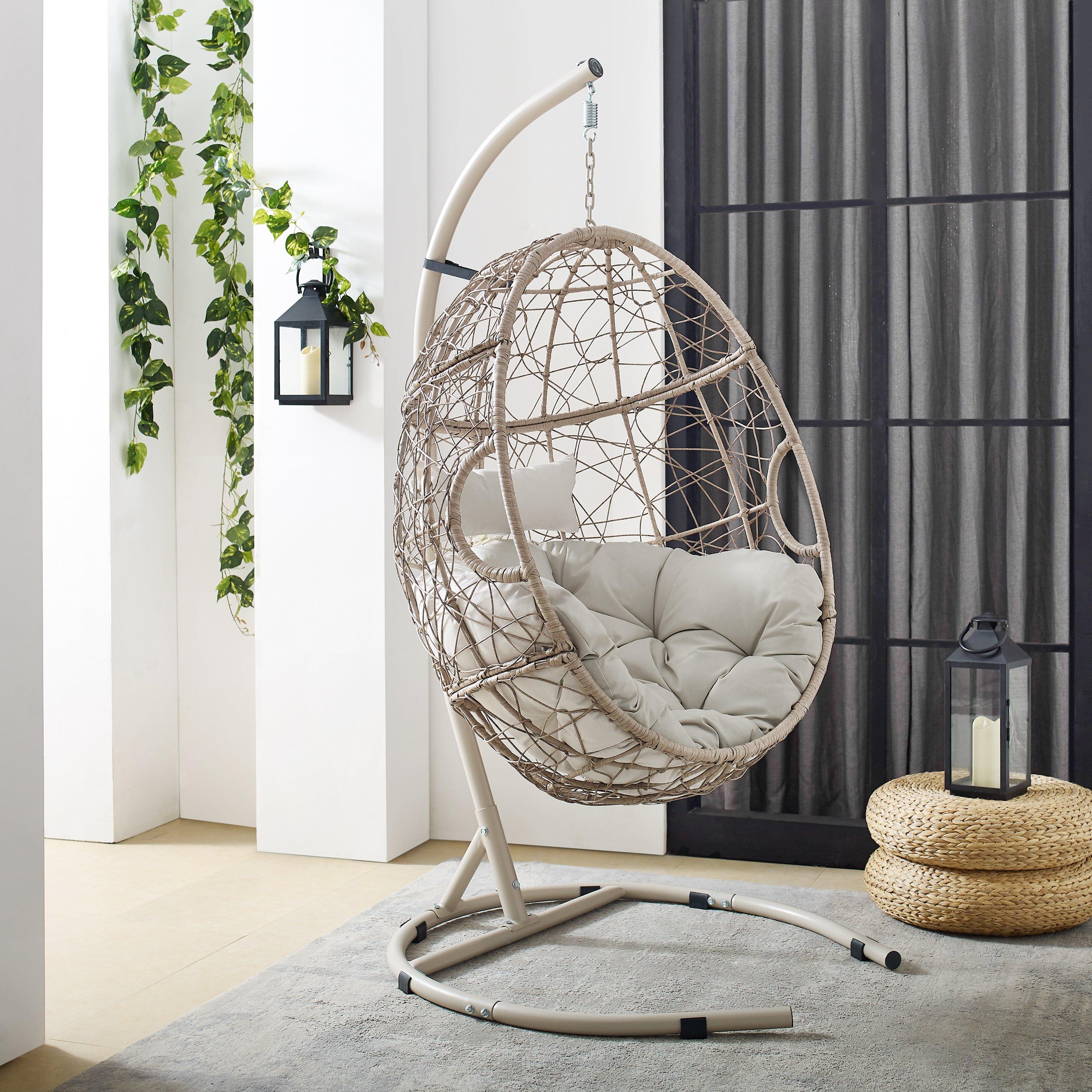 CLEO HANGING EGG CHAIR
