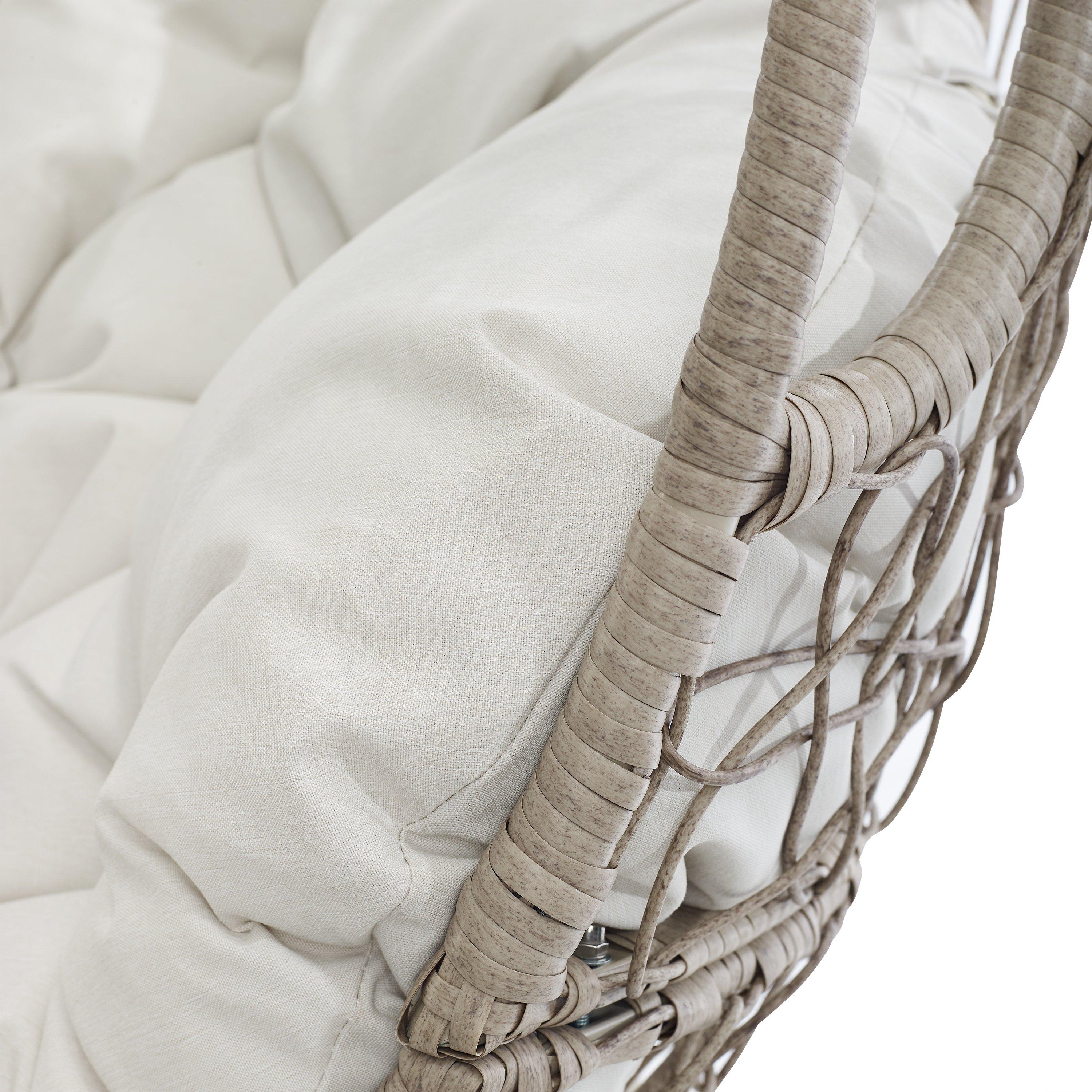 CLEO HANGING EGG CHAIR