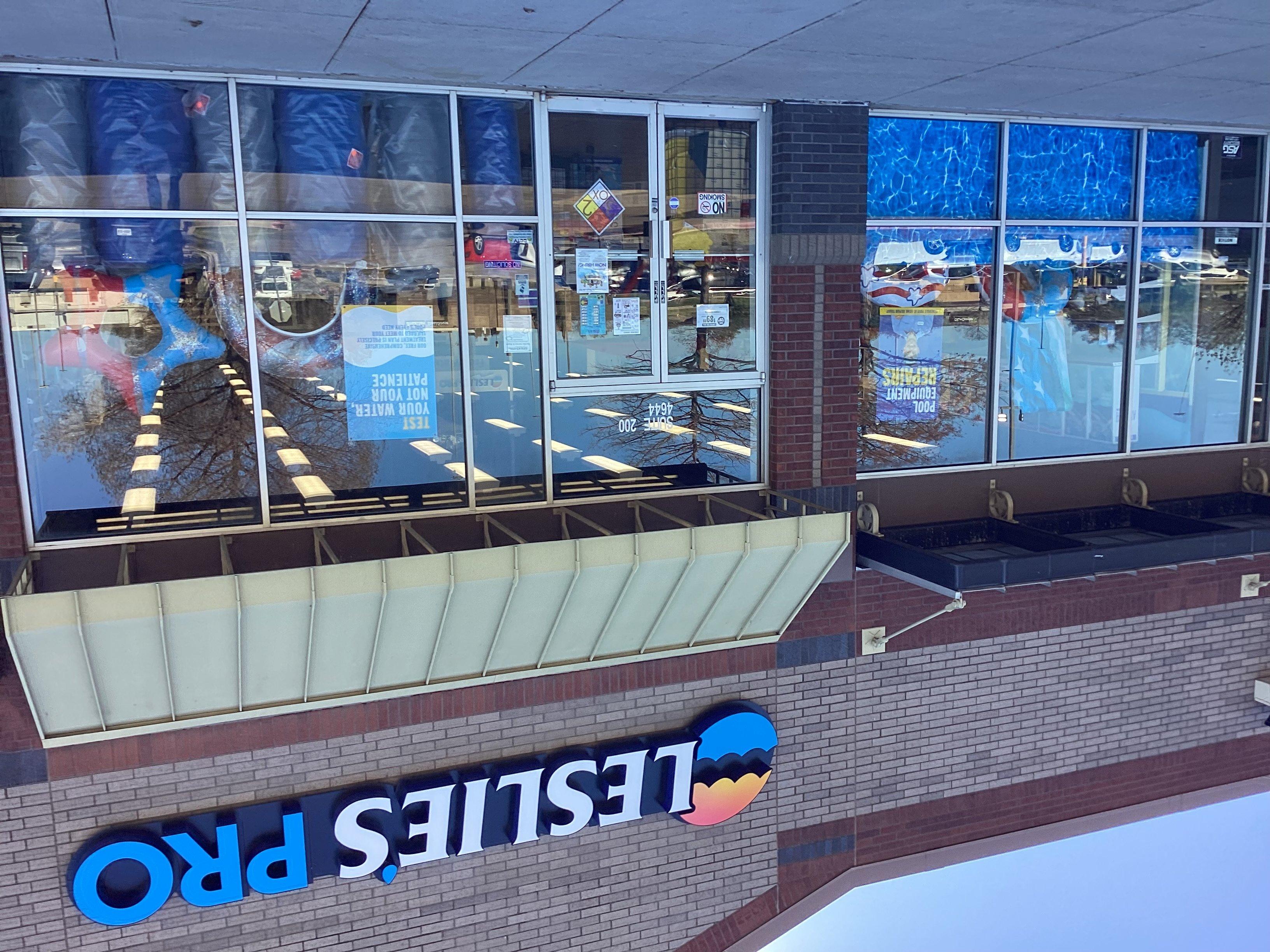 an image of a Leslie's storefront
