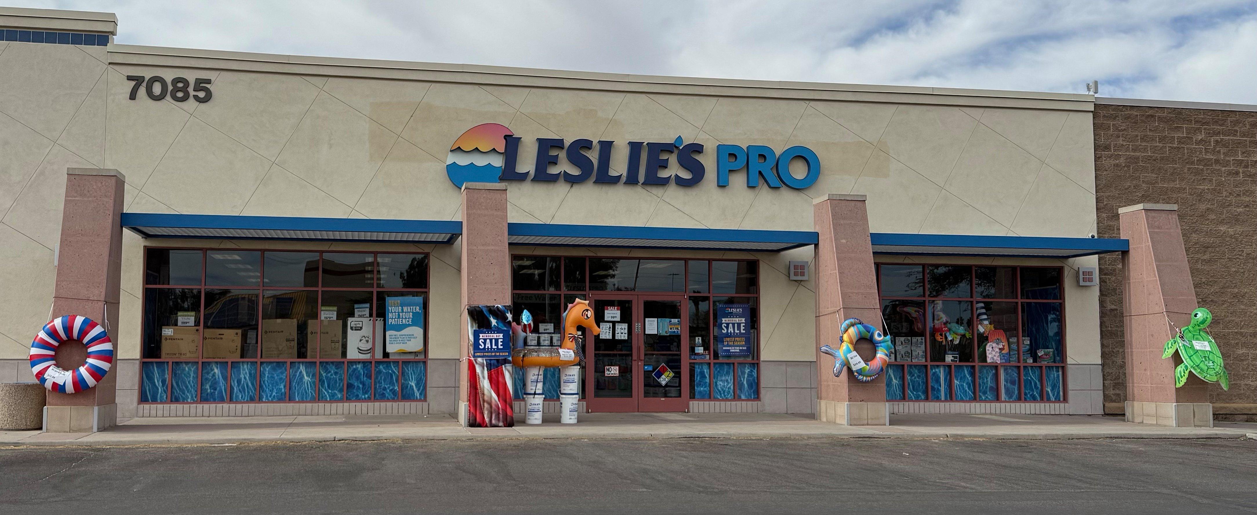 an image of a Leslie's storefront