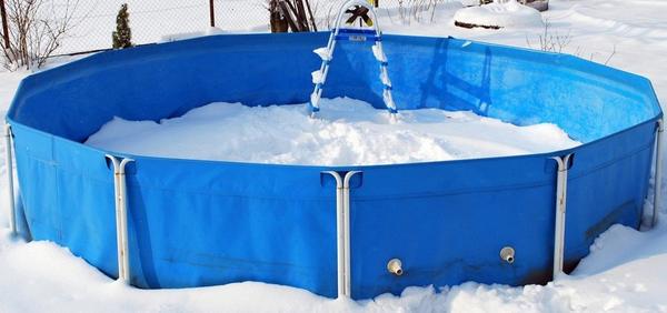 An image of Ice Damage to an Above Ground Pool