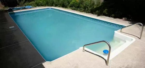 An image of Cloudy Pool After Rain?