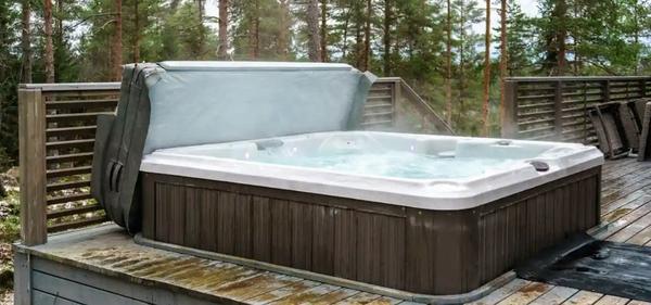 An image of Hot Tub Covers: How to Measure for a Replacement
