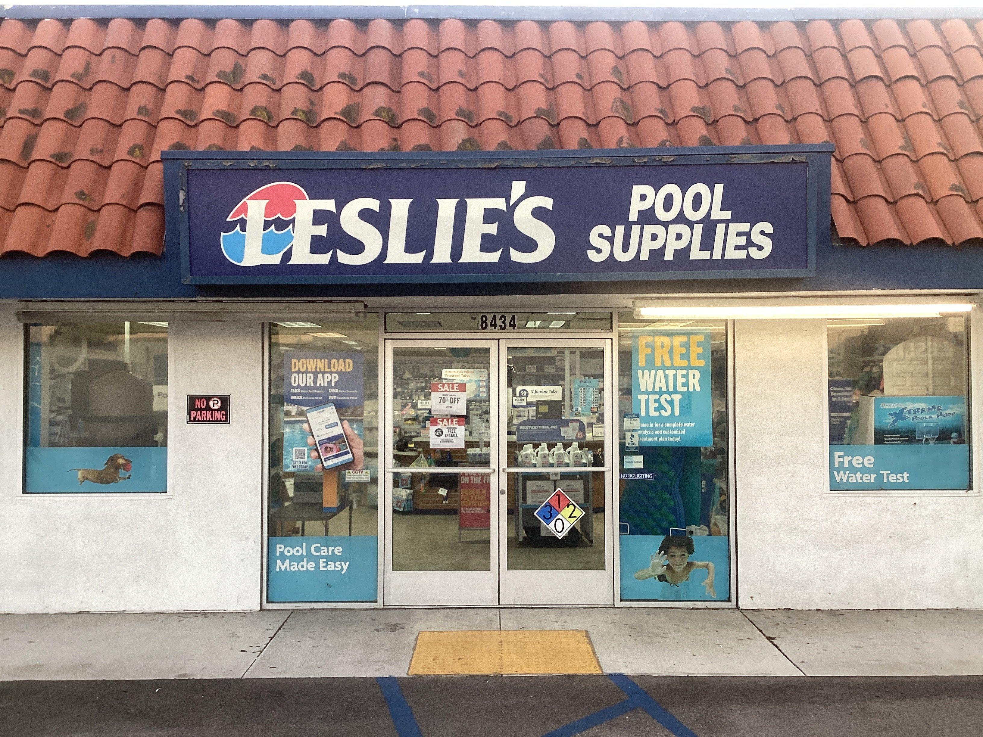 an image of a Leslie's storefront