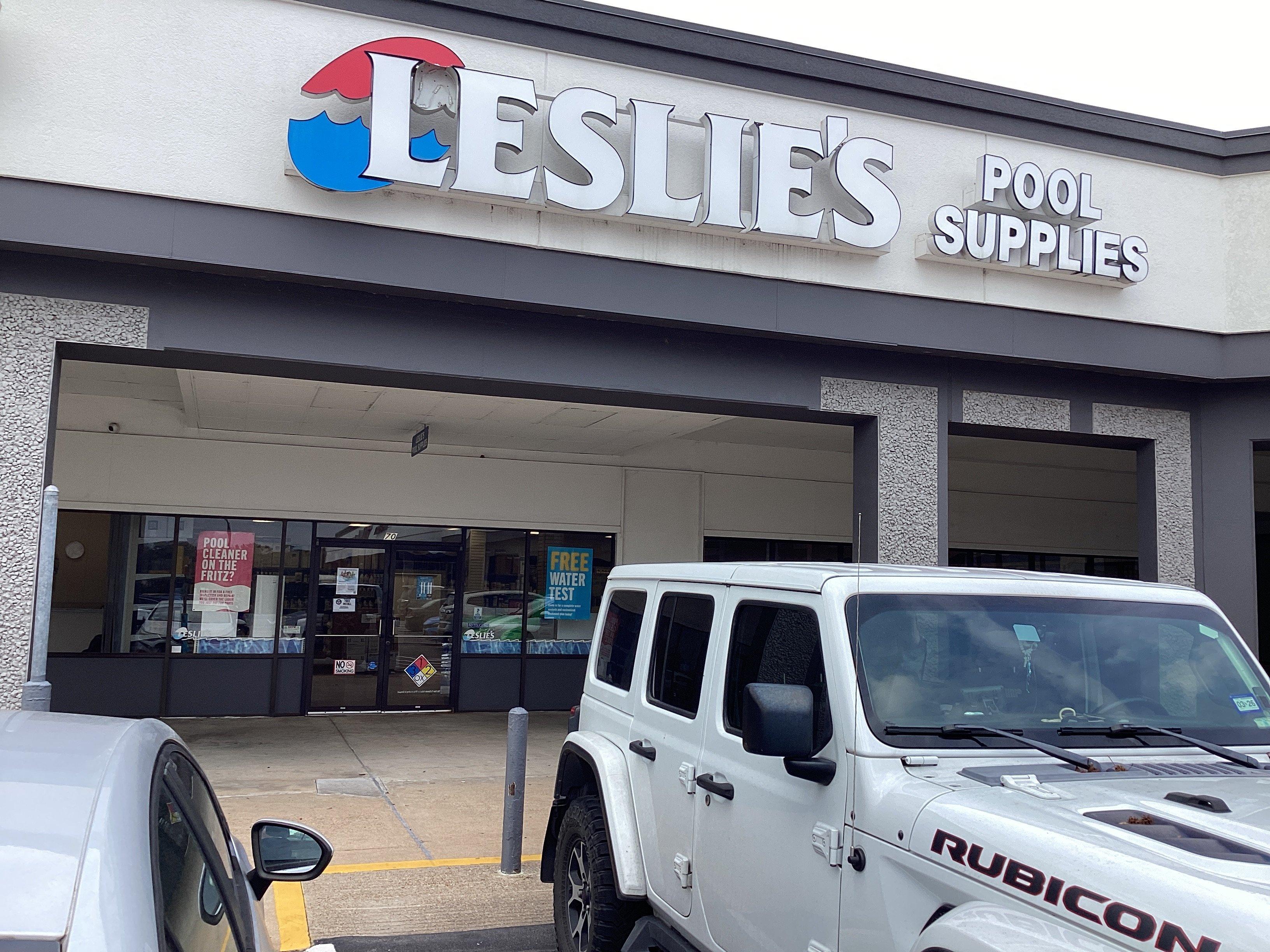 an image of a Leslie's storefront