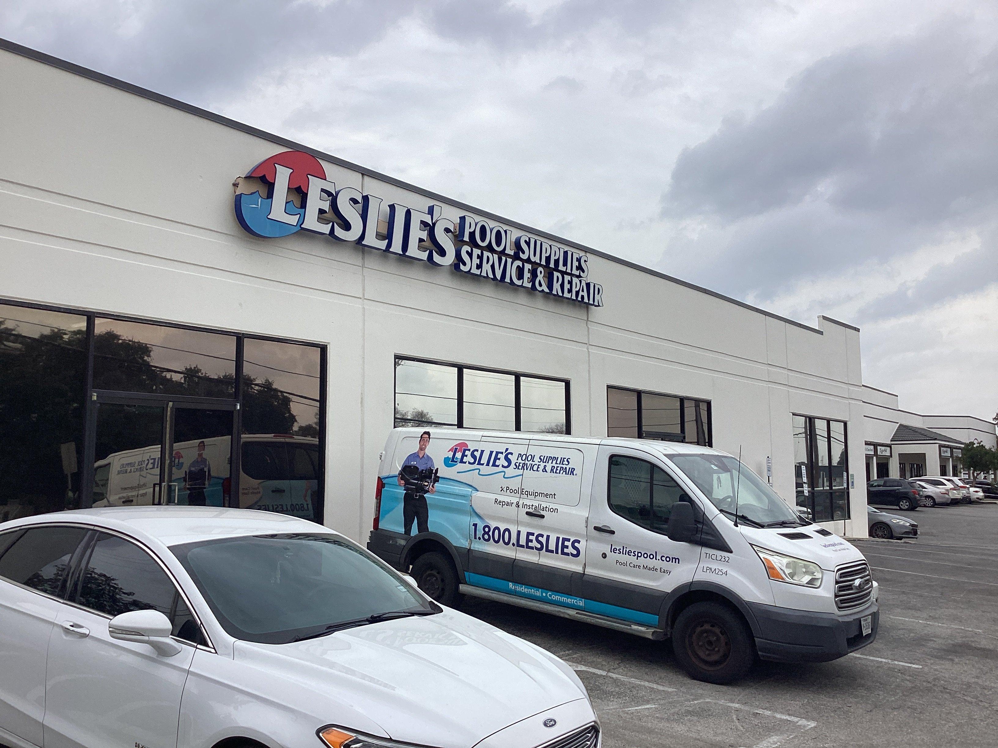 an image of a Leslie's storefront