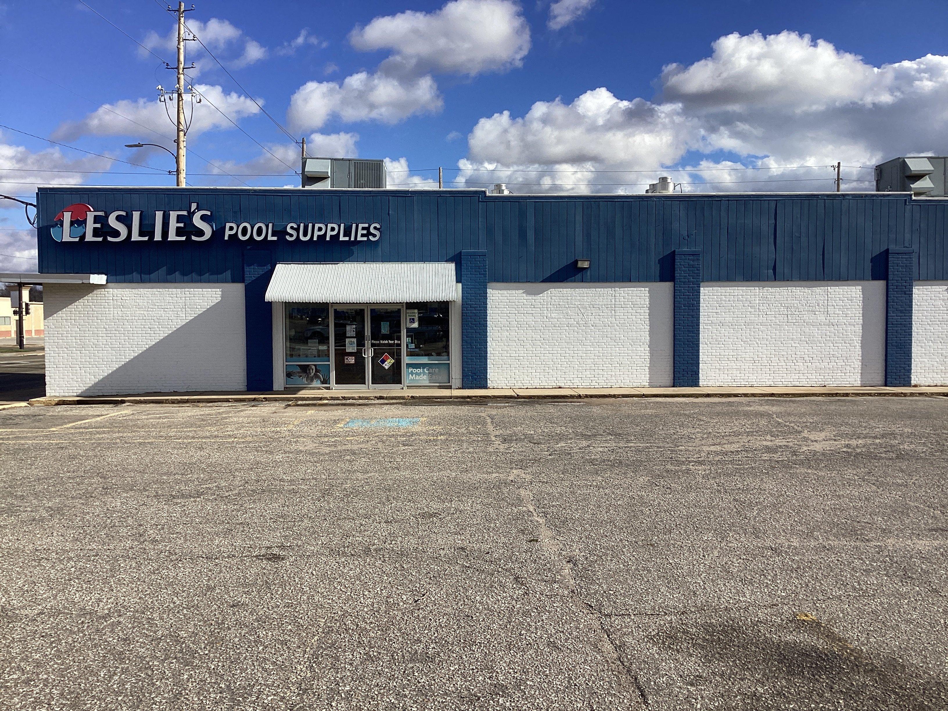 an image of a Leslie's storefront