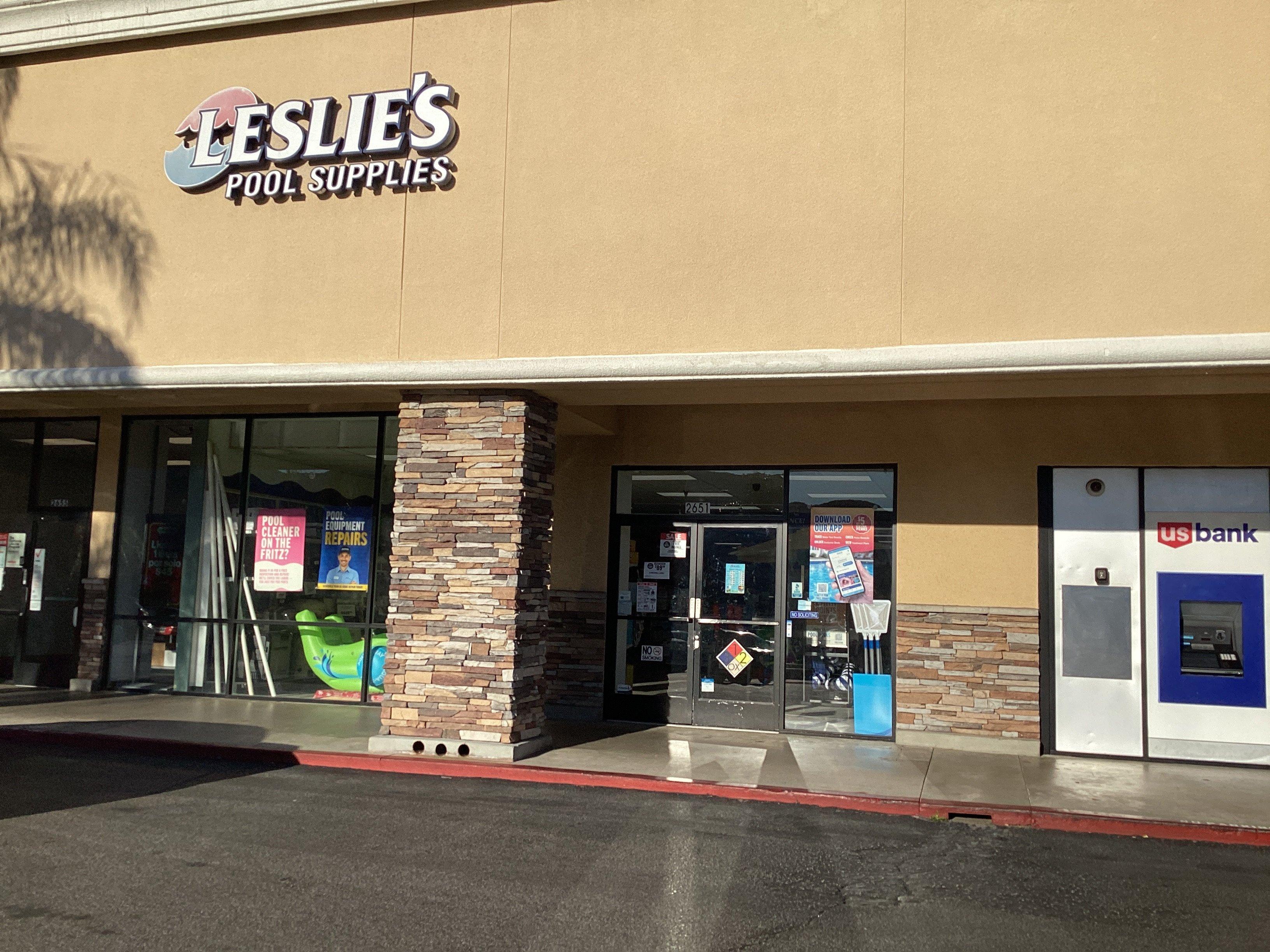 an image of a Leslie's storefront