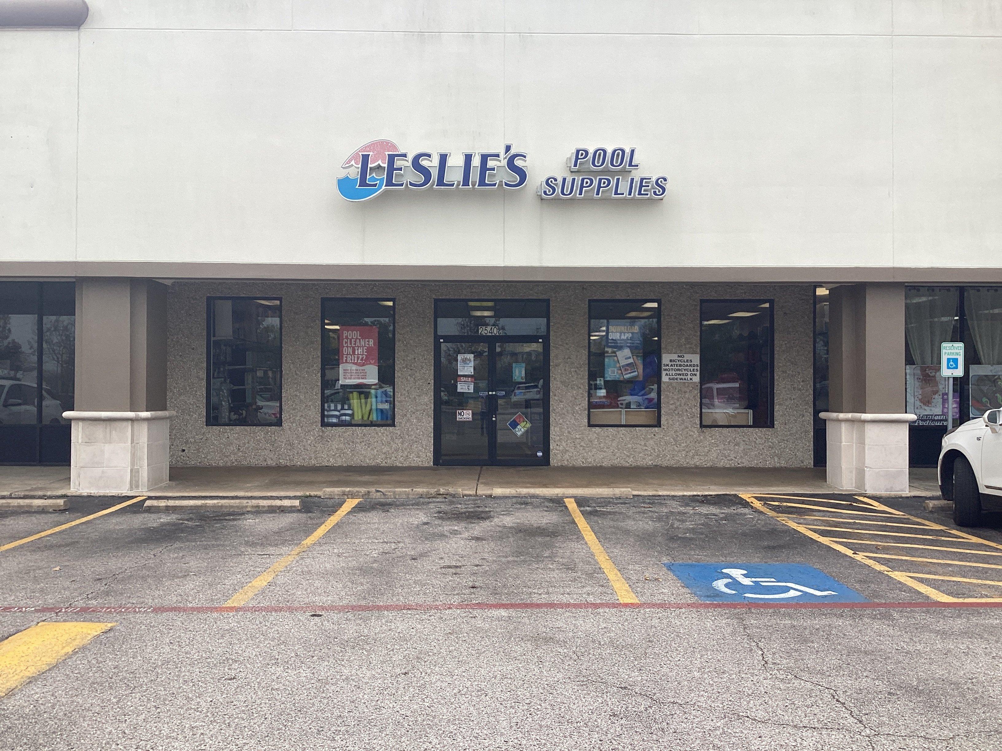 an image of a Leslie's storefront