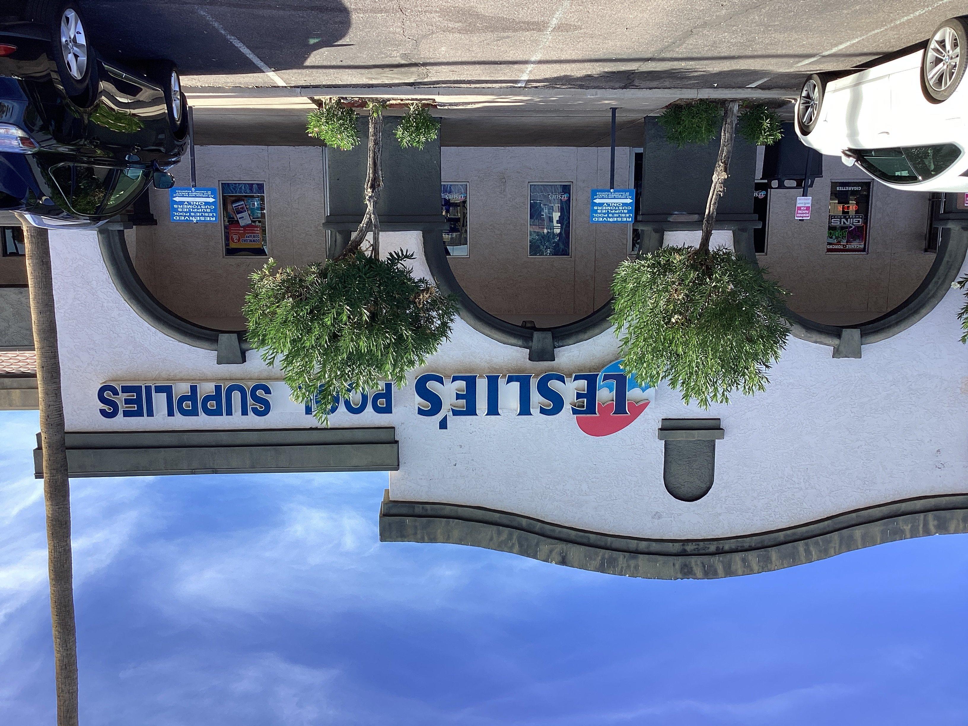 an image of a Leslie's storefront