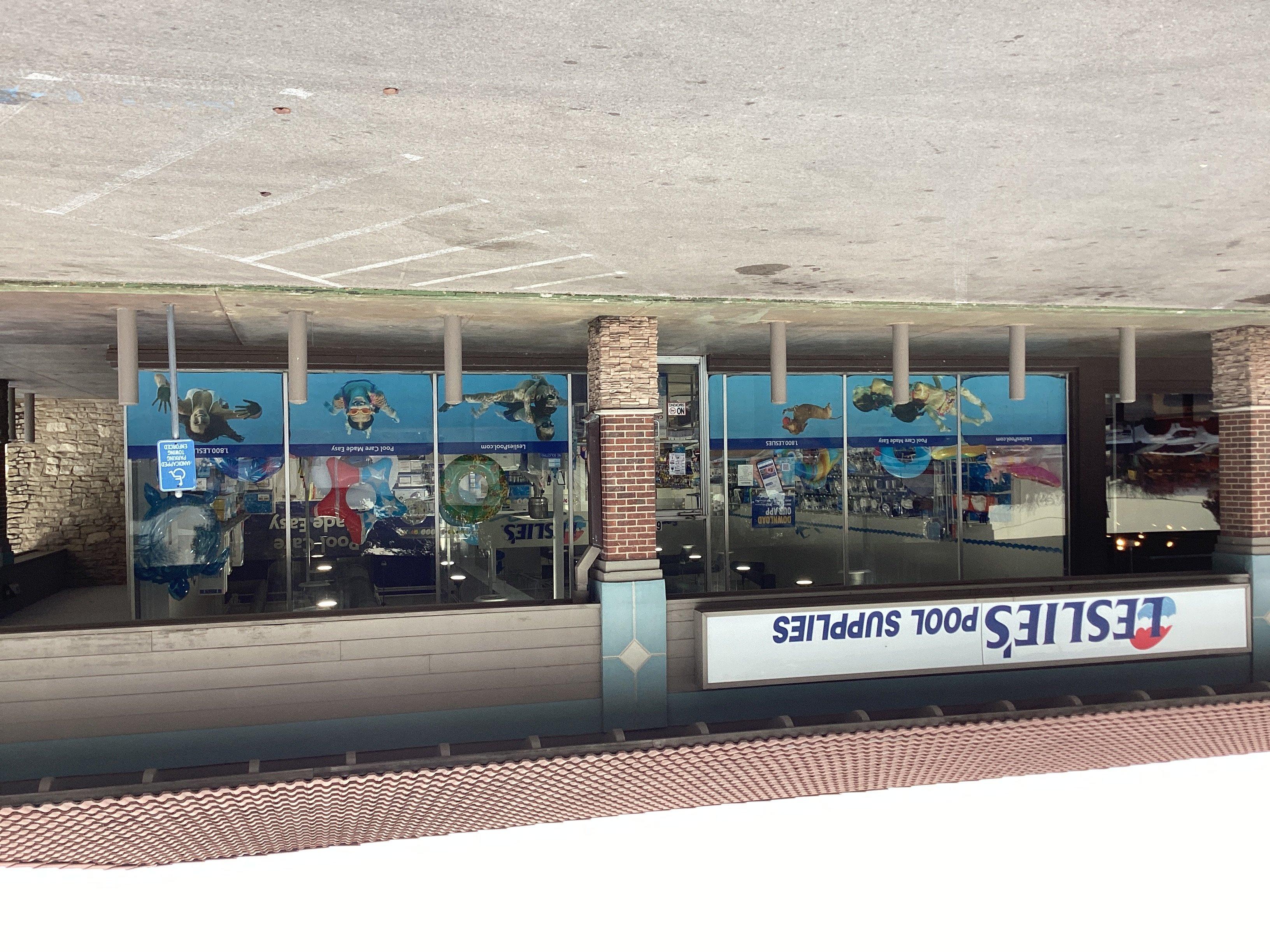 an image of a Leslie's storefront