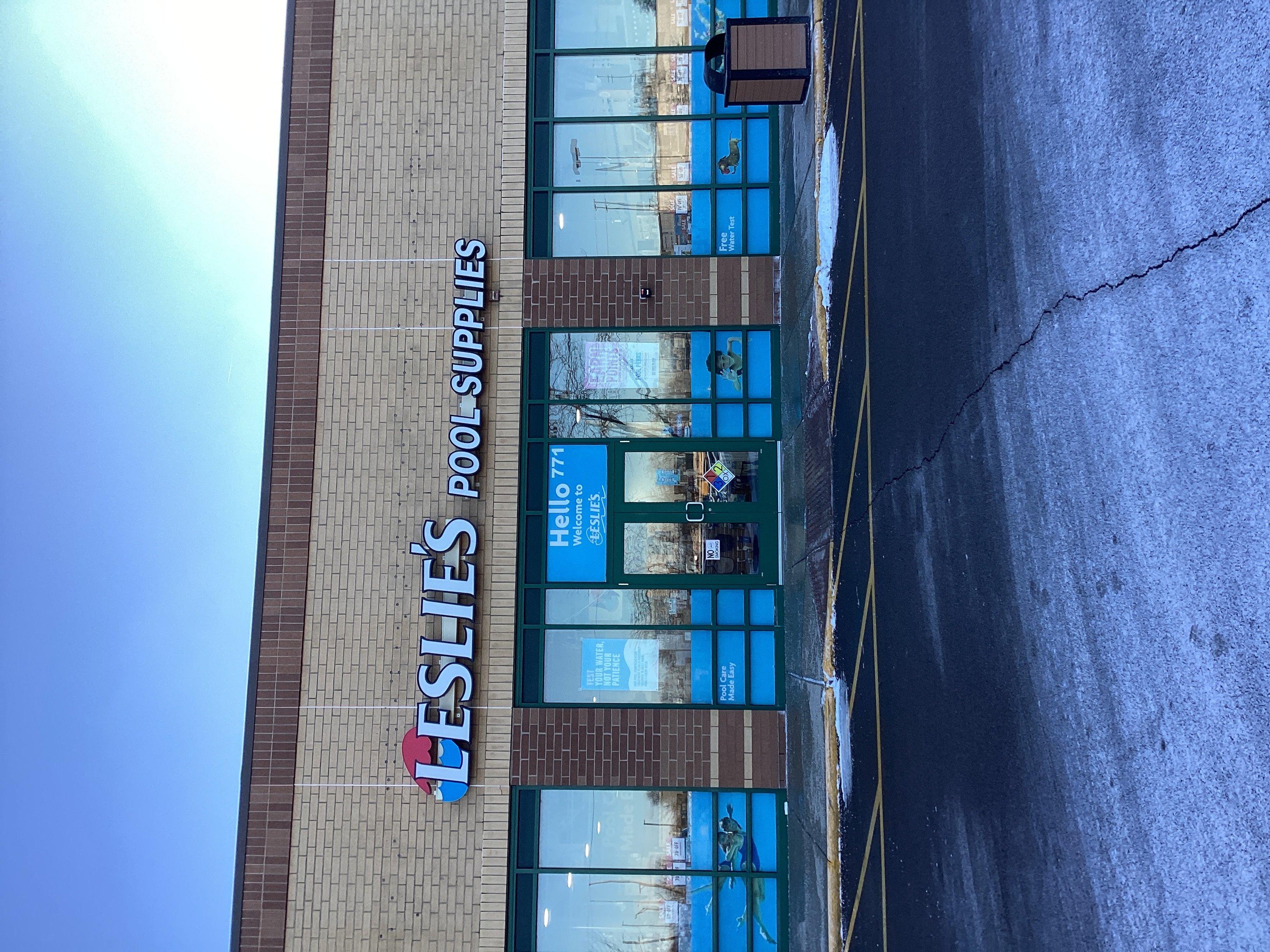 an image of a Leslie's storefront