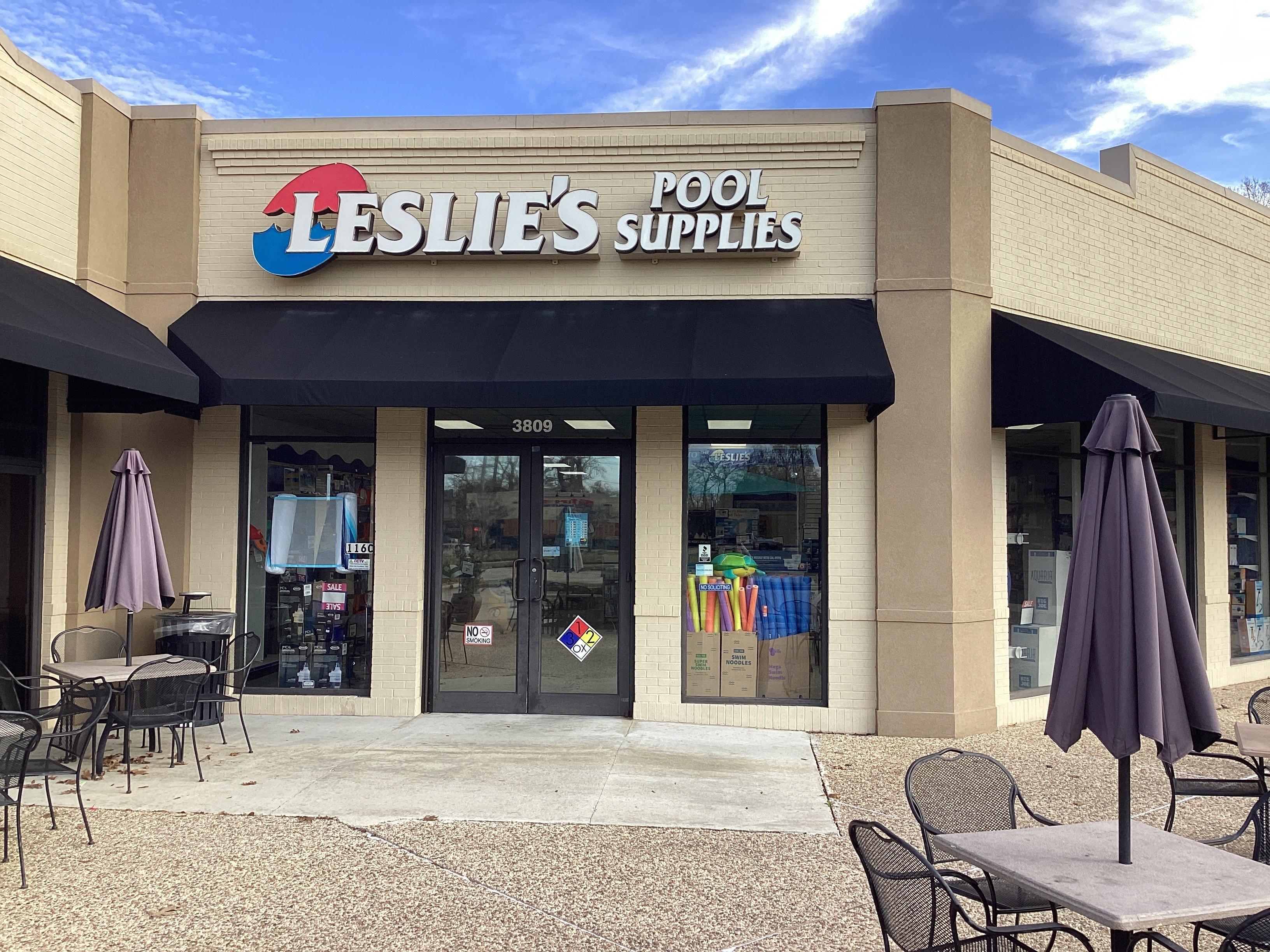 an image of a Leslie's storefront