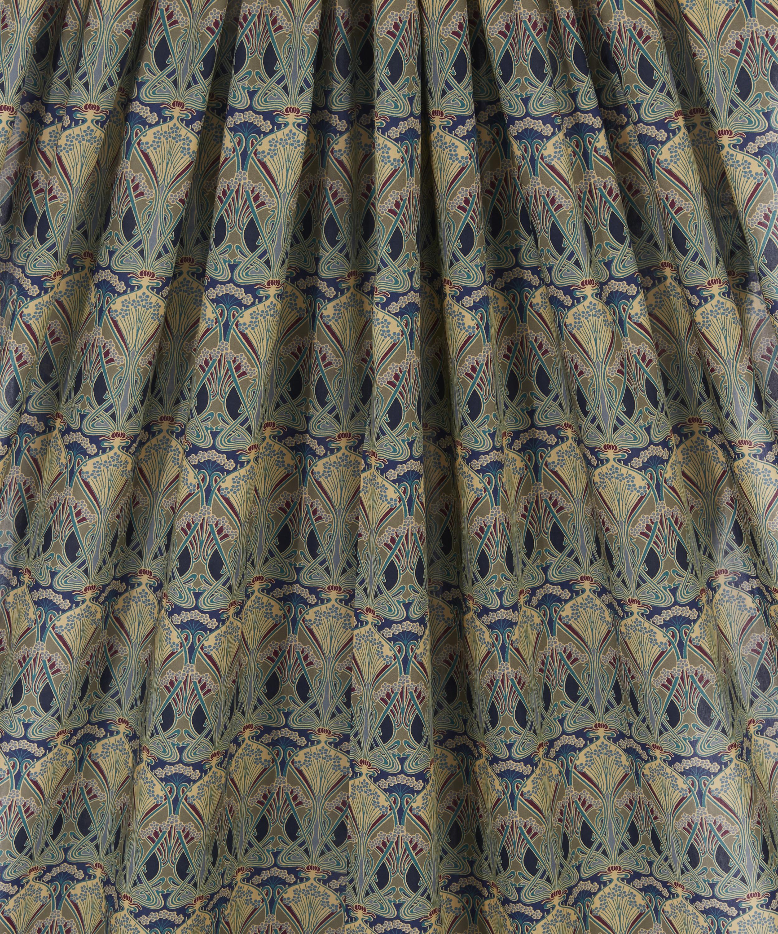 Liberty Fabrics - Ianthe Tana Lawn™ Cotton image number 2