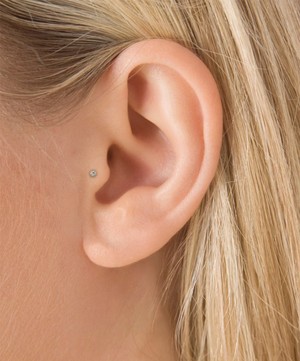 Maria Tash - 18ct 3mm Diamond Flower Threaded Stud Earring image number 5