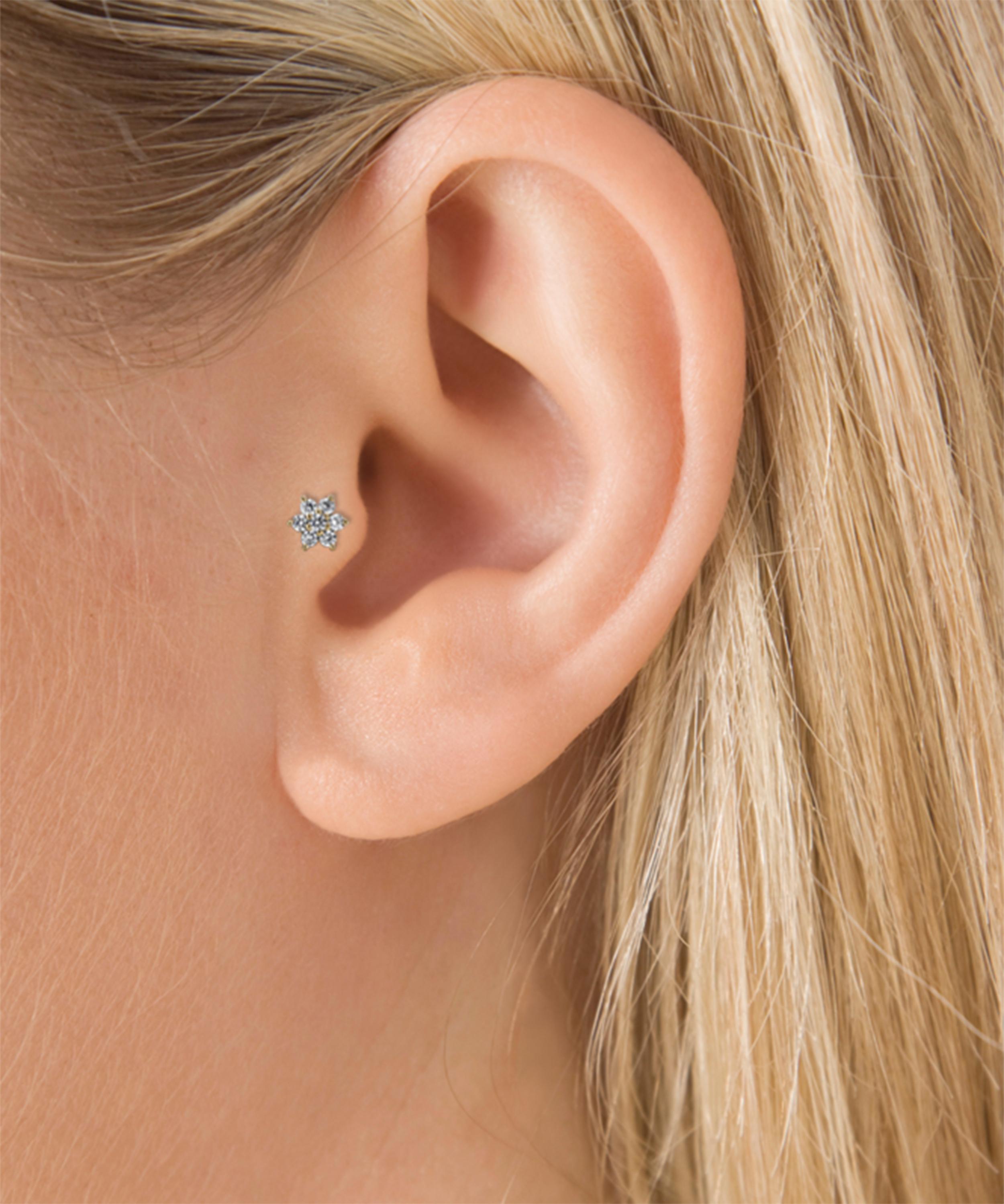 Maria Tash - 14ct 5.5mm Cubic Zirconia Flower Threaded Stud Earring image number 2