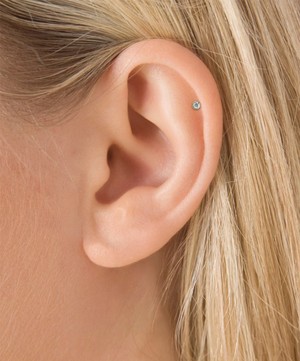 Maria Tash - 18ct 2mm Scalloped Set Diamond Threaded Stud Earring image number 4