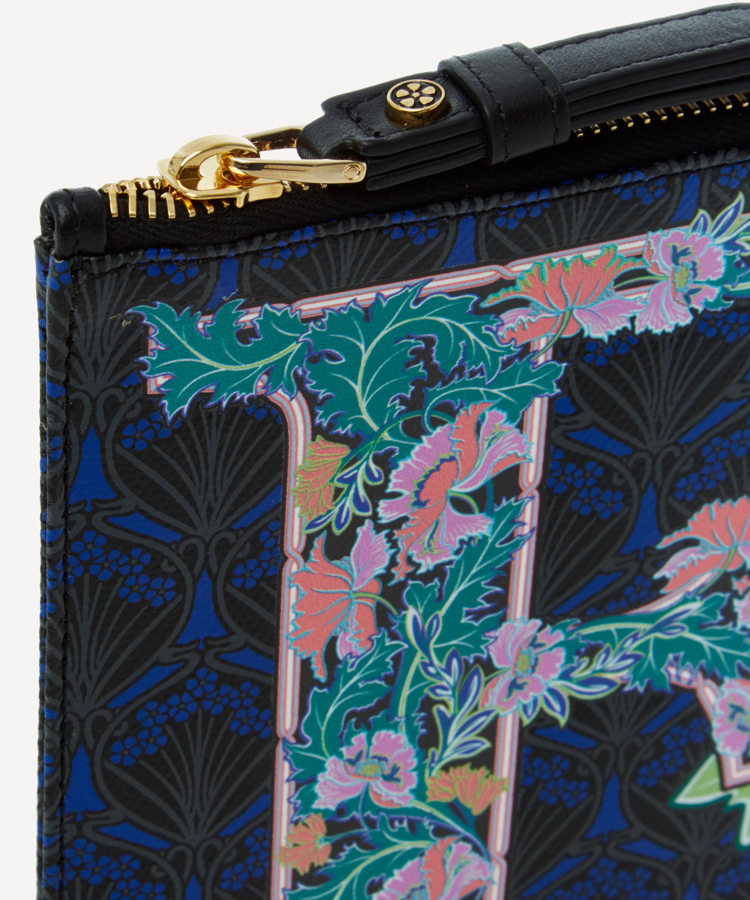 Liberty - Wristlet in F Print image number 4