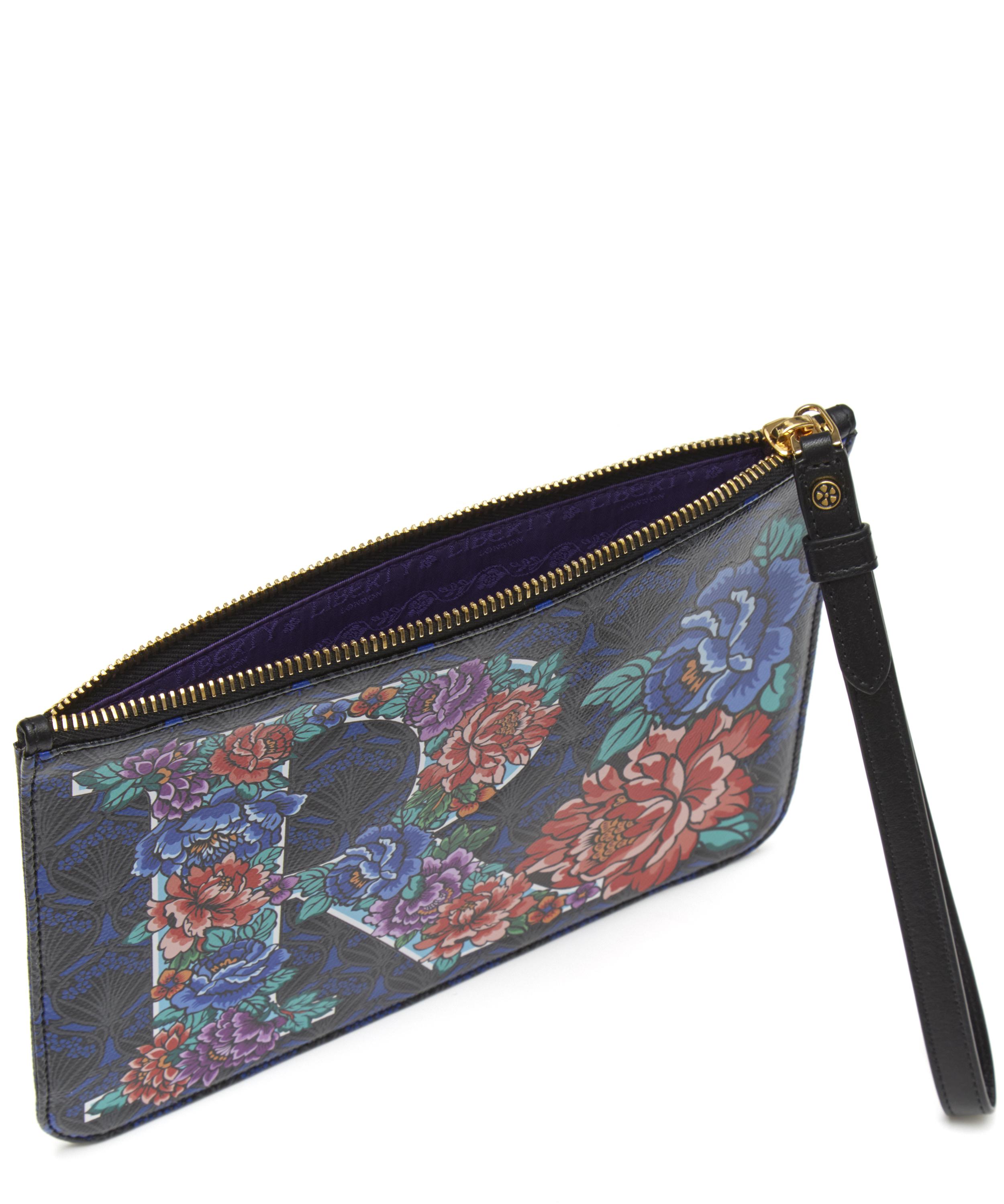 Liberty - Wristlet in R Print image number 5
