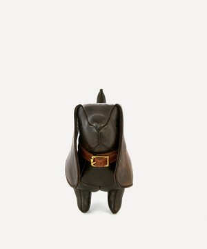 Omersa - Miniature Leather Basset Hound image number 2