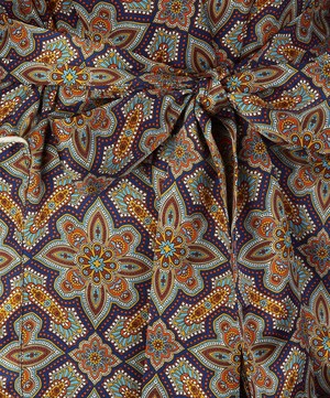 Liberty - Indiana Short Silk Robe image number 4