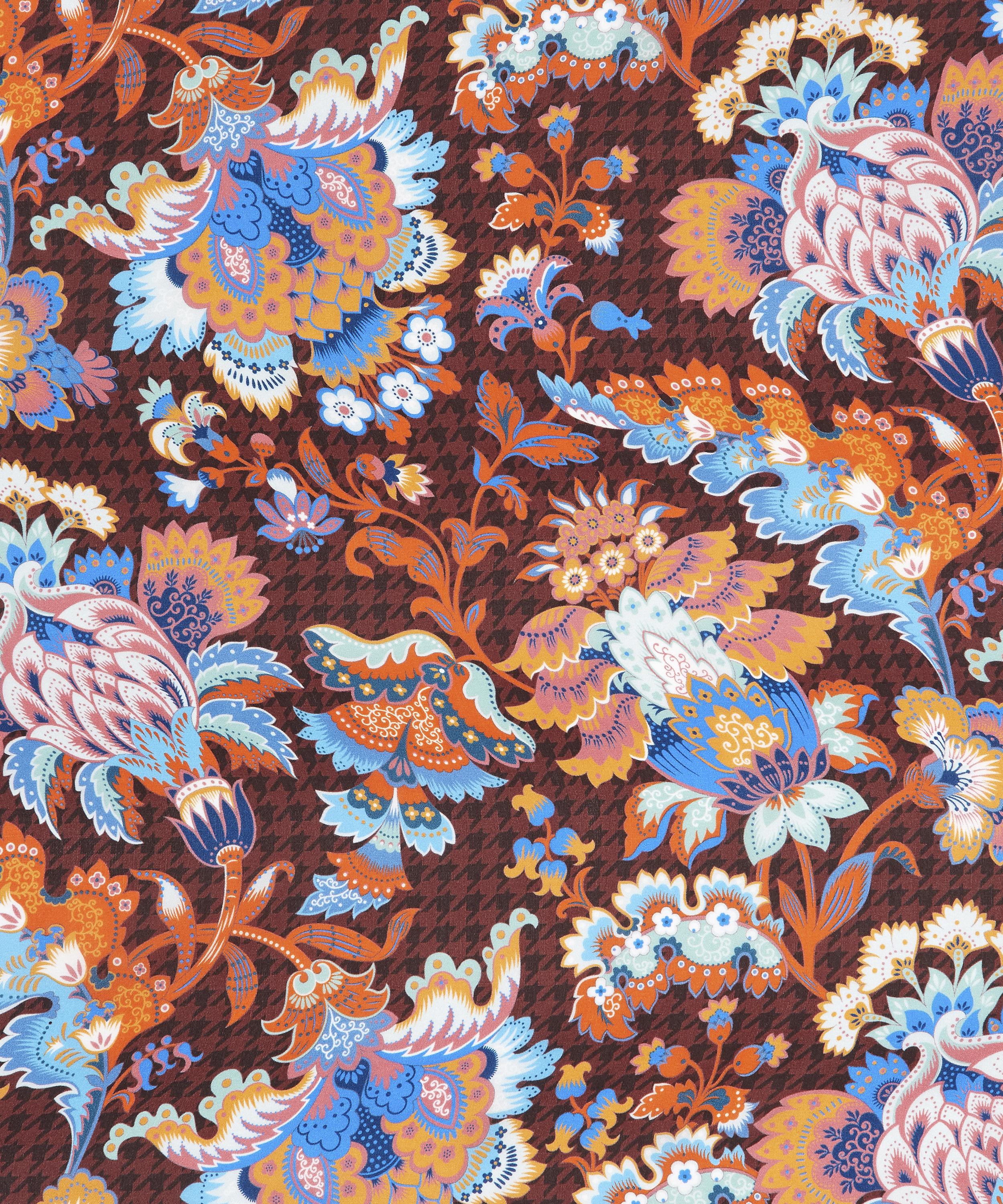 Liberty - Madelaine 140 x 140 Houndstooth Scarf image number 3