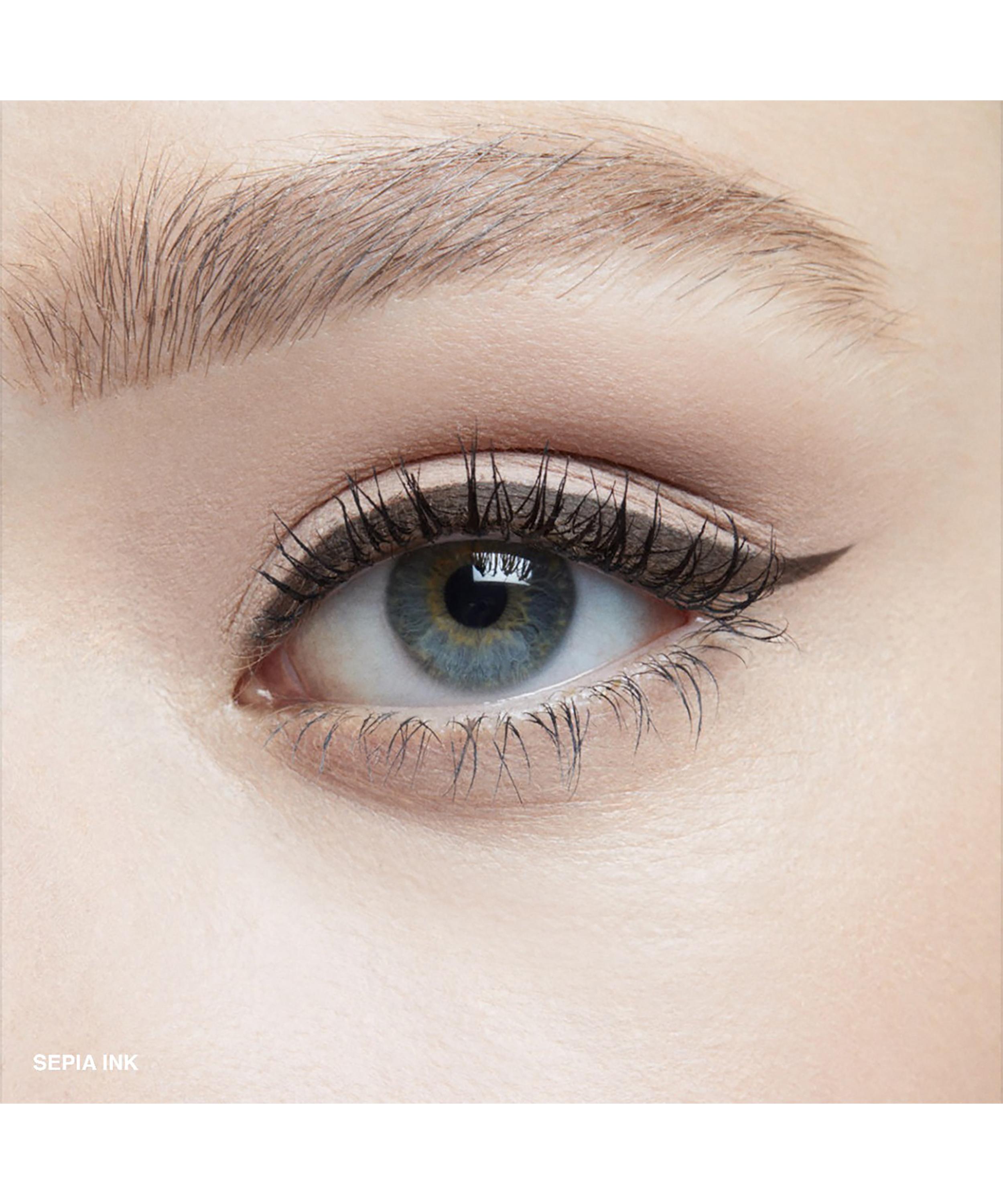 Bobbi Brown - Long-Wear Gel Eyeliner image number 2
