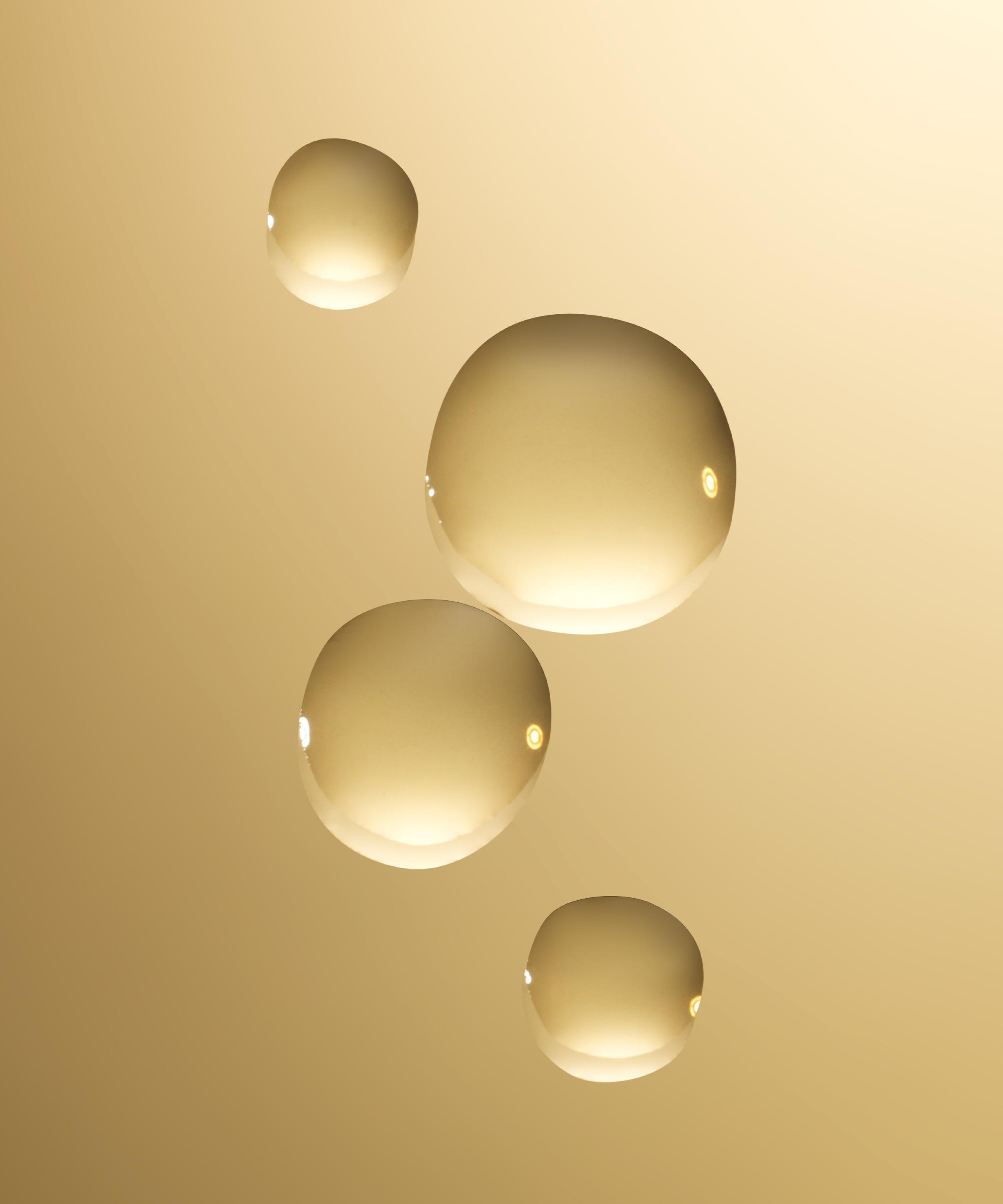 Eve Lom - Radiance Face Oil 30ml image number 1
