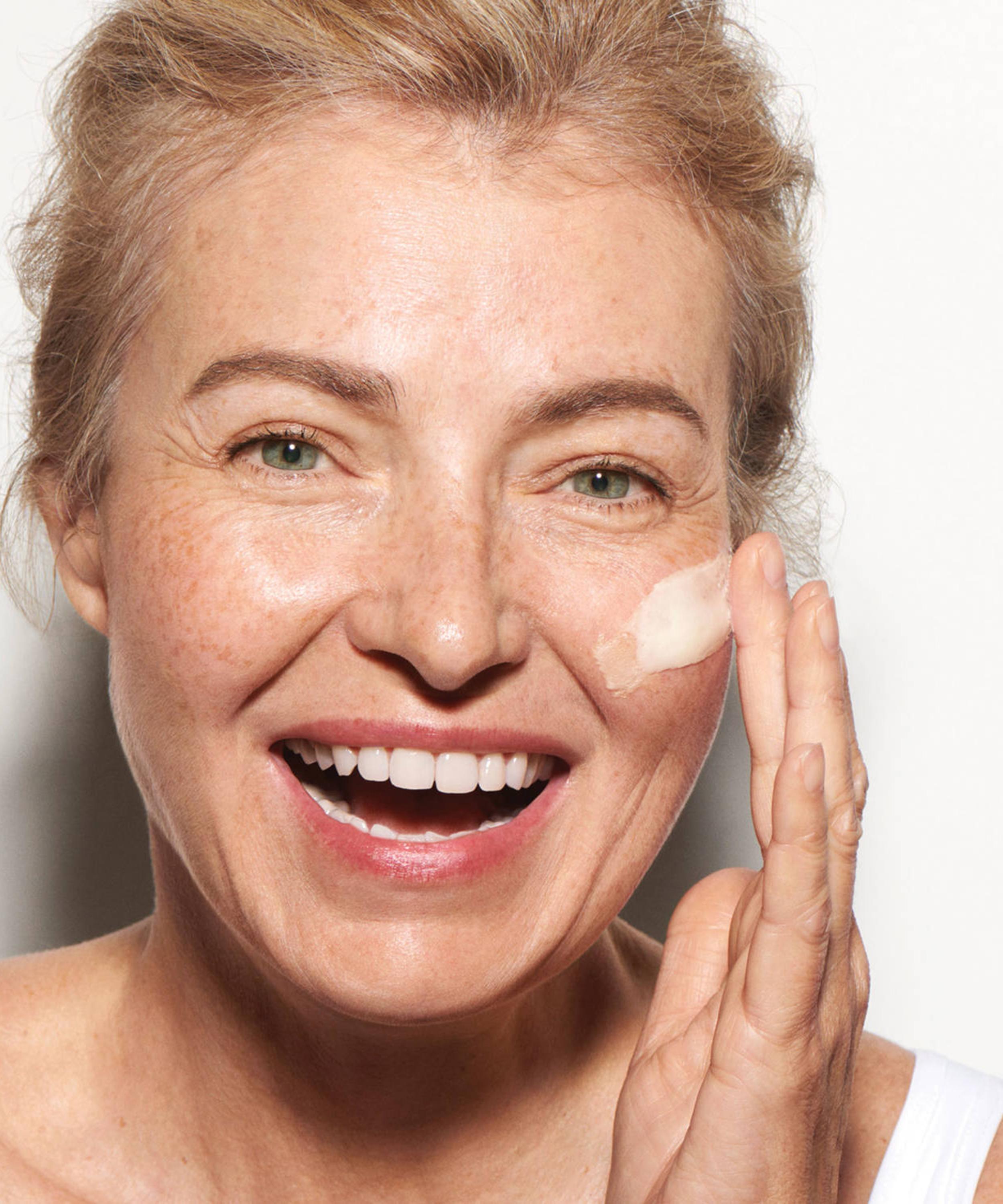 Kiehl's - Ginger Leaf & Hibiscus Firming Overnight Mask 100ml image number 2