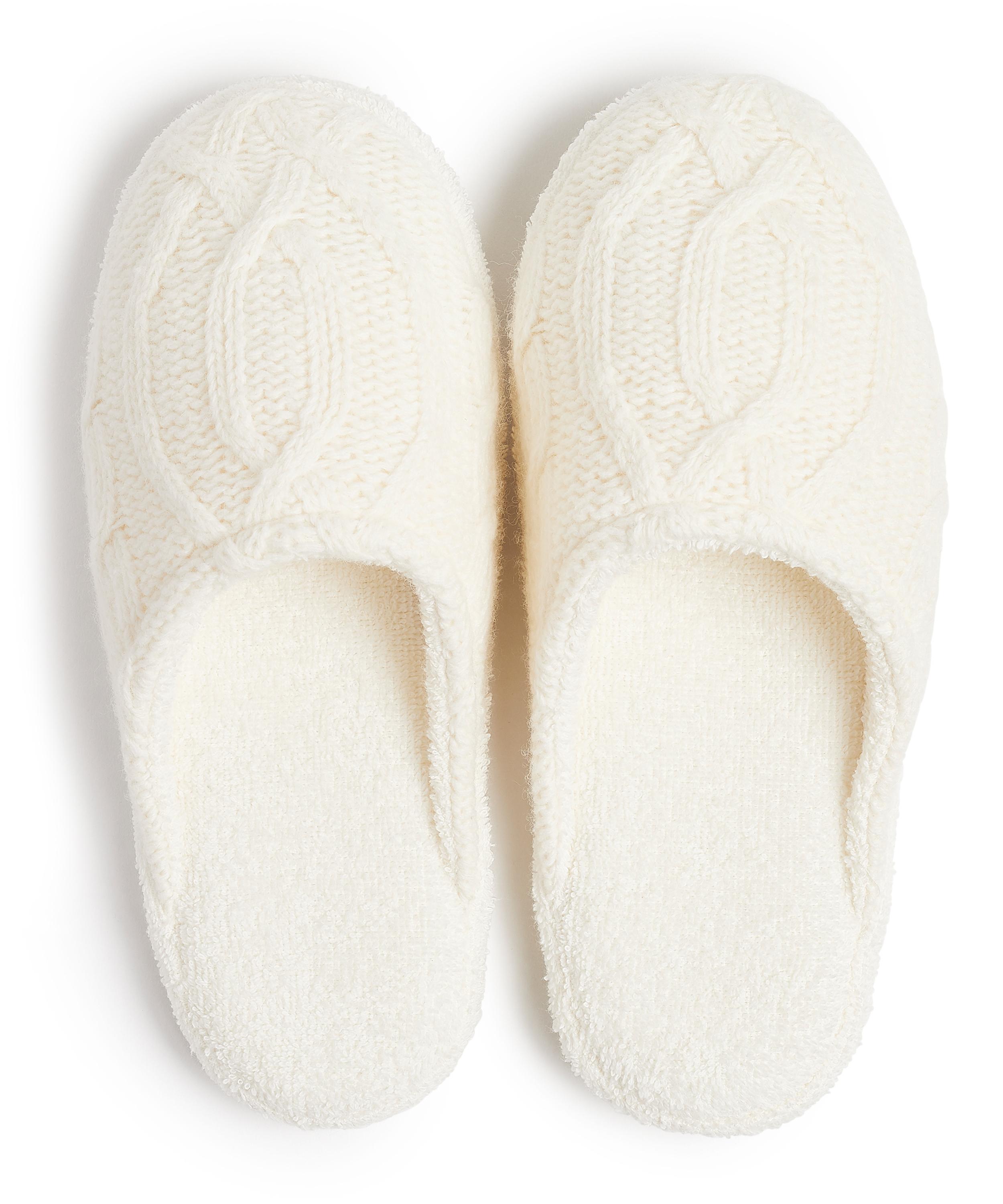 soho home slippers