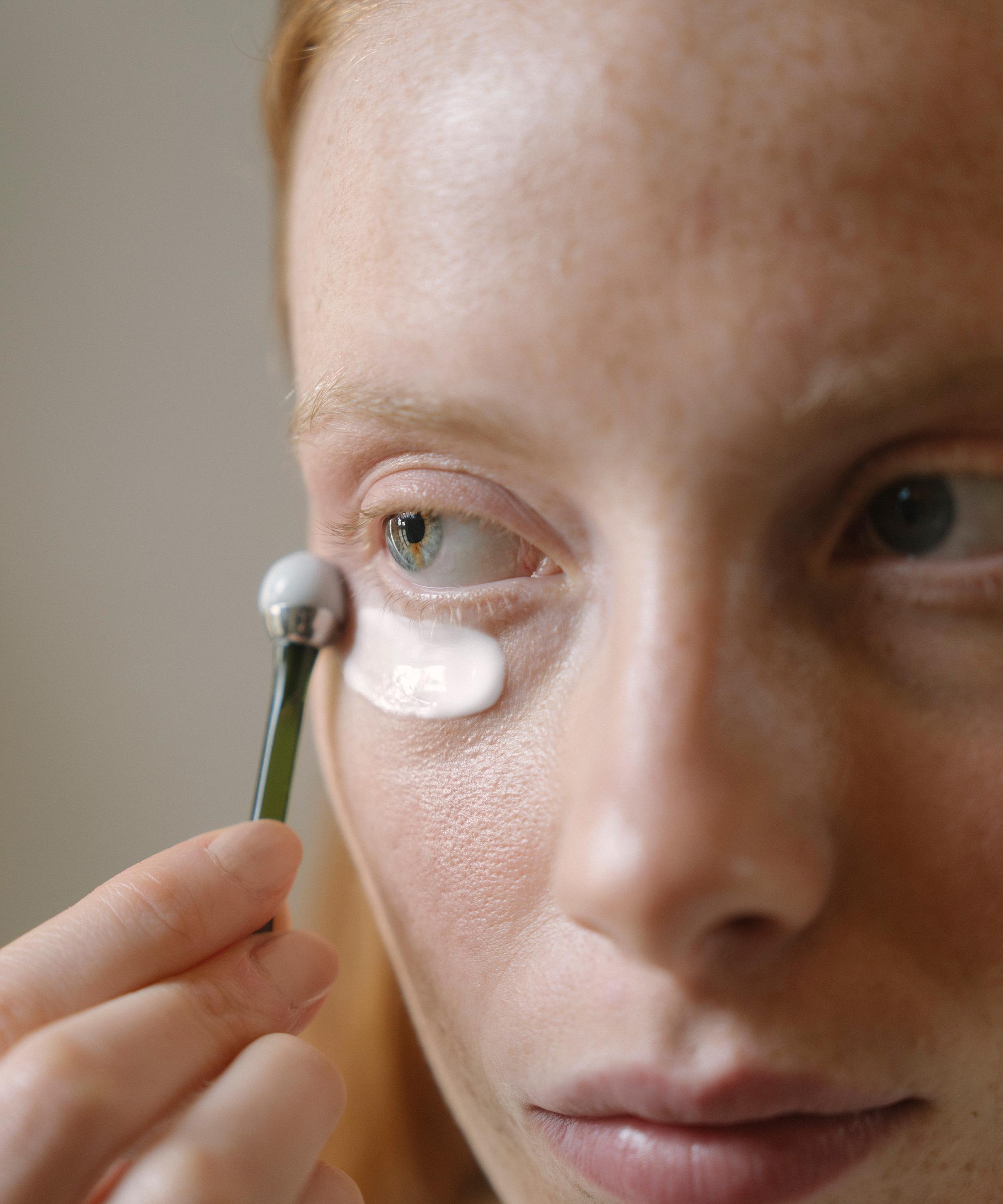 Seed to Skin Tuscany - The Eye Rescue Light Time Recovery and Night Time Recovery Duo image number 3