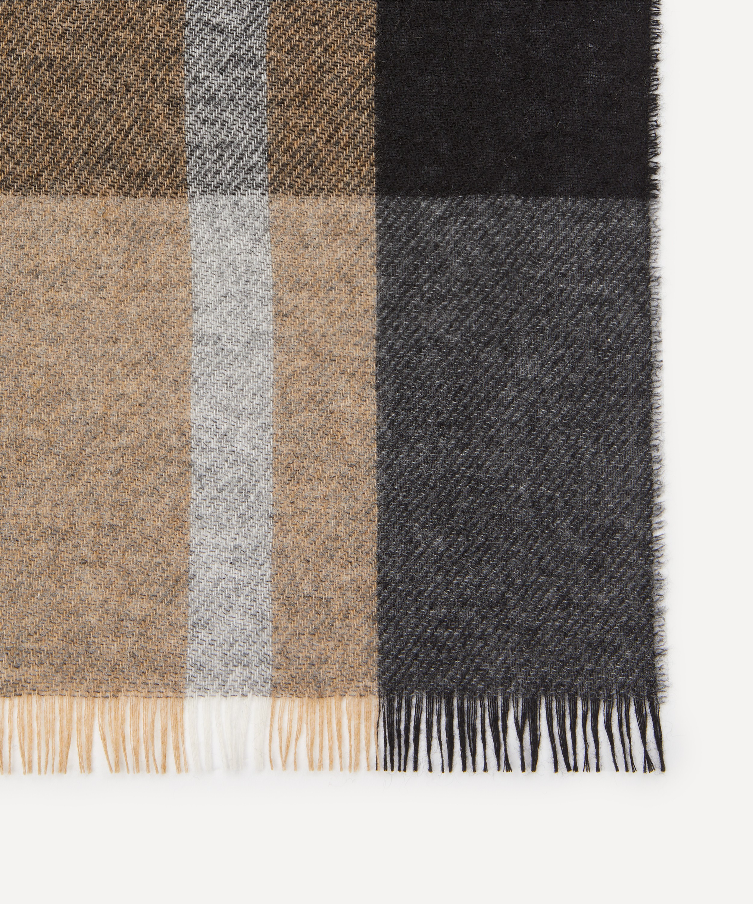 Johnstons of Elgin - Checked Cashmere Scarf image number 2