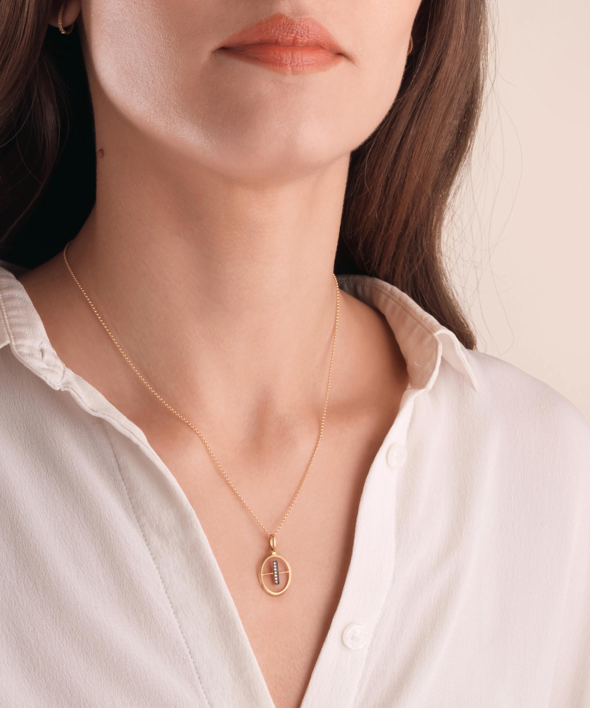 Annoushka - 18ct Gold I Diamond Initial Pendant image number 1
