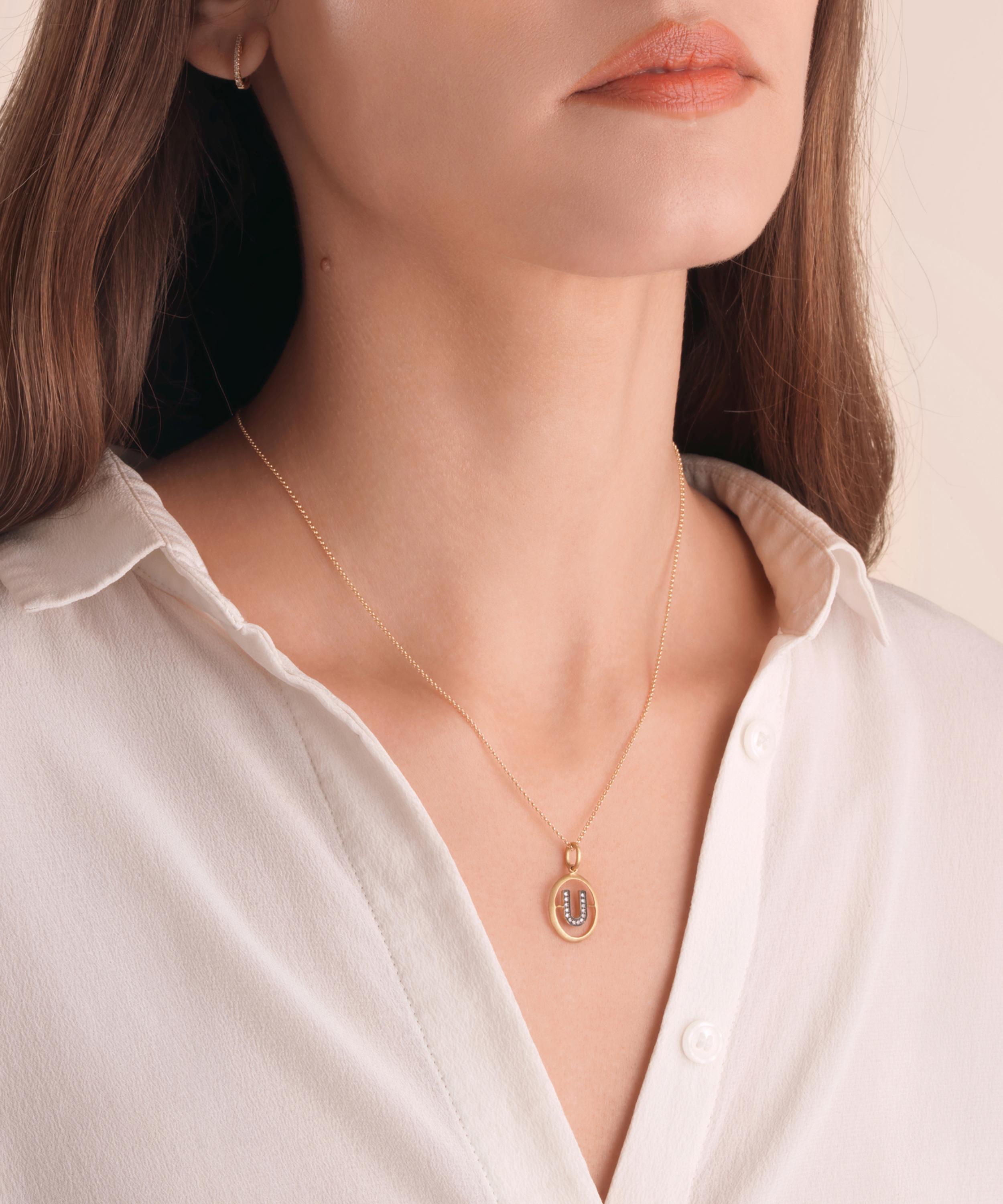 Annoushka - 18ct Gold U Diamond Initial Pendant image number 1