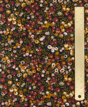 Liberty Fabrics - Wiltshire Augusta Linen image number 4