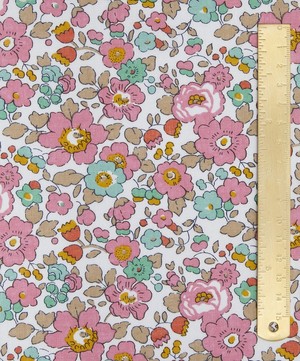 Liberty Fabrics - Betsy Augusta Linen image number 4