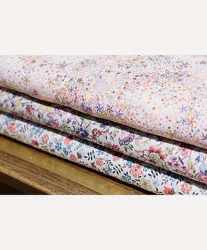 Liberty Fabrics - Edenham Augusta Linen image number 1